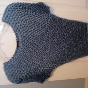 short sleeve puckery shirt